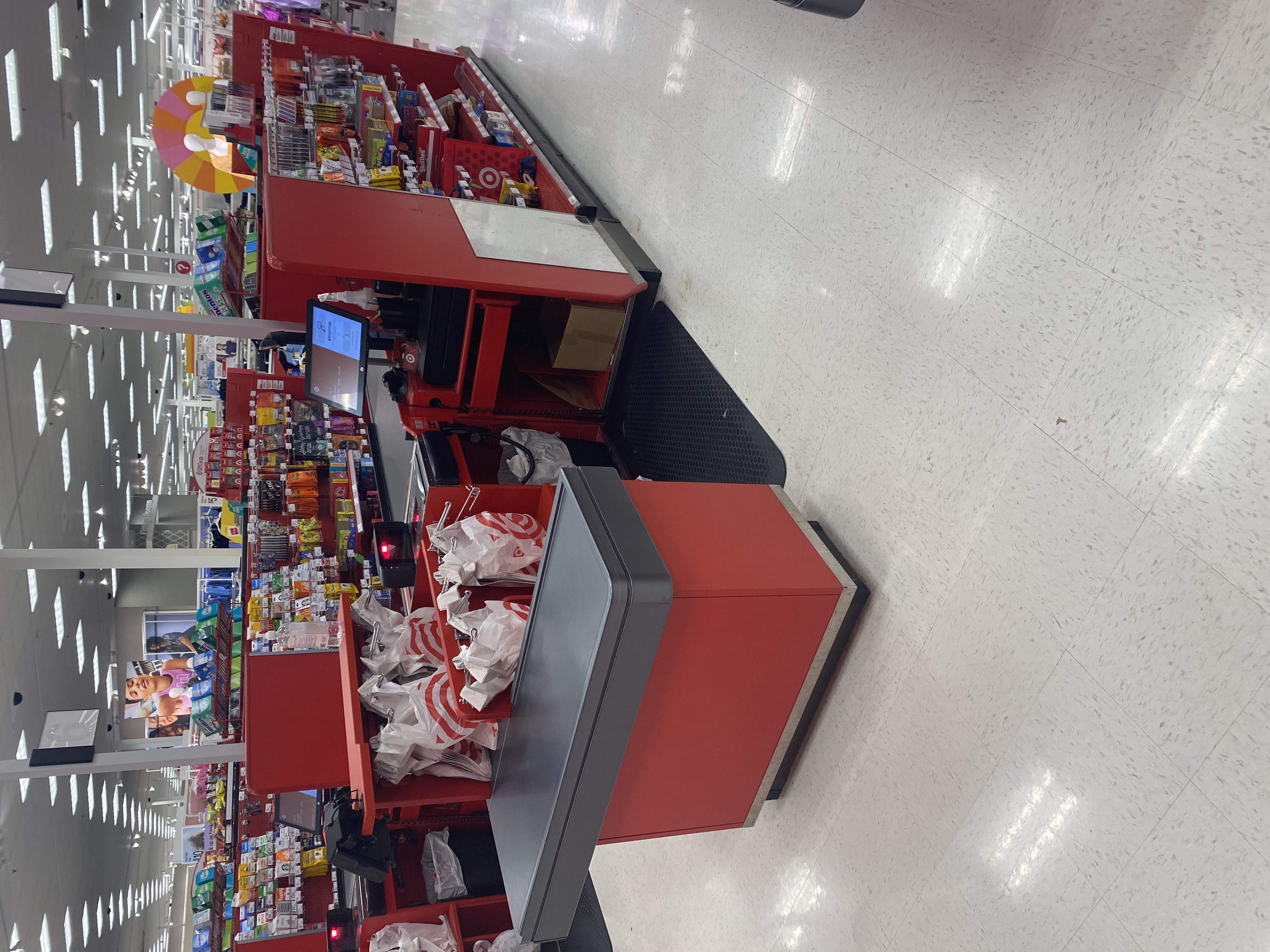 Grocery Store Checklanes